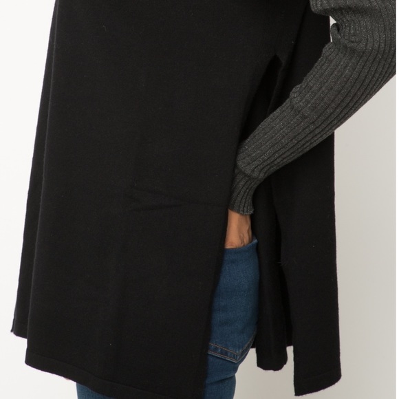 Sweater - Picture 16 of 17